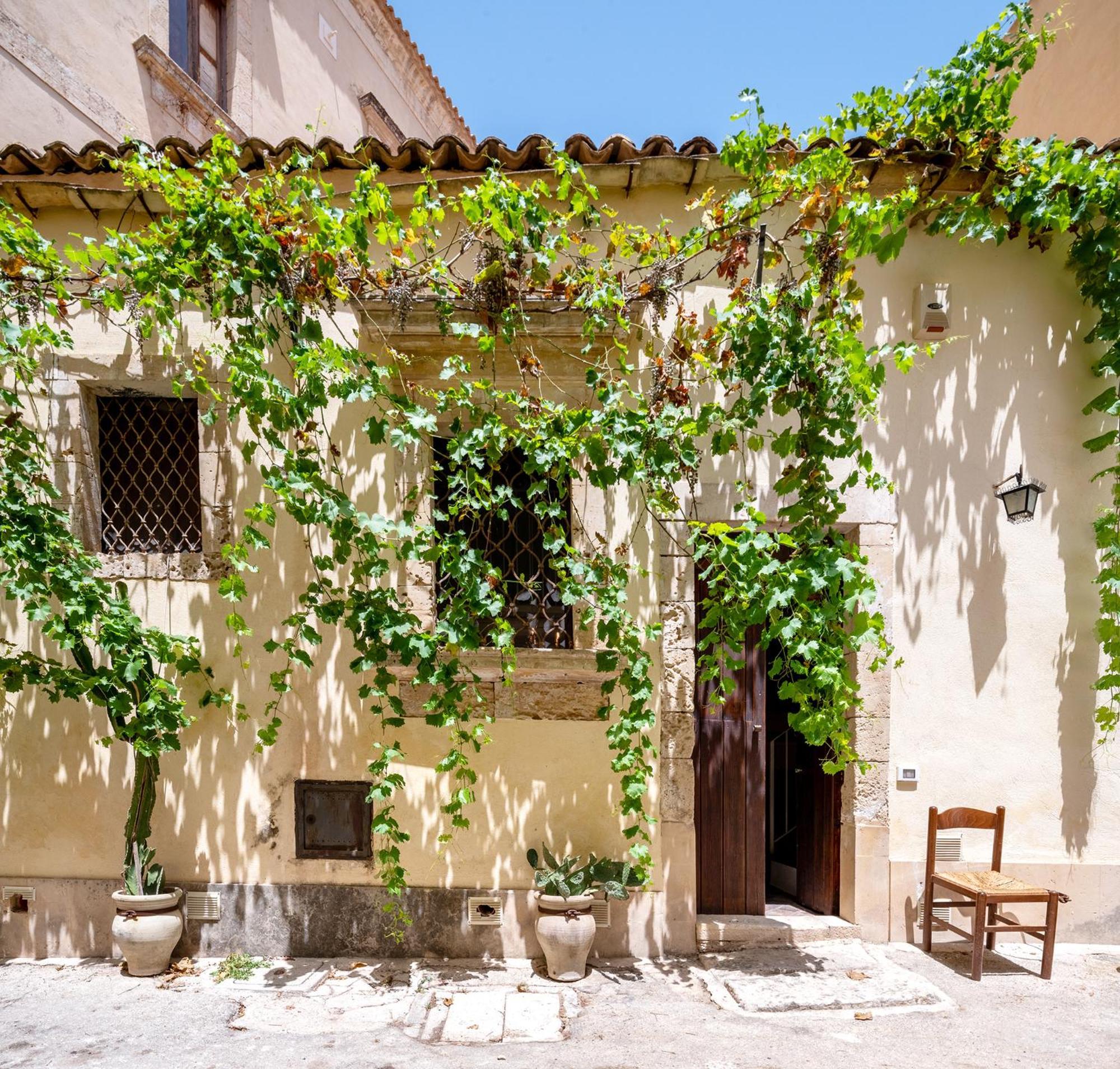 Zioli Bed & Breakfast Noto Exterior foto