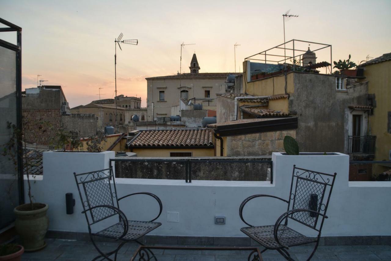 Zioli Bed & Breakfast Noto Exterior foto
