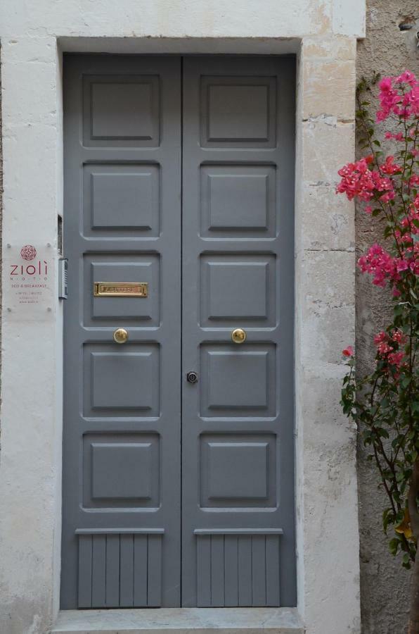 Zioli Bed & Breakfast Noto Exterior foto